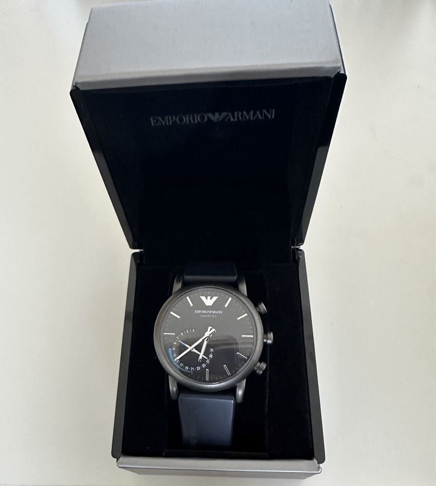 Armani smartwatch ART3009