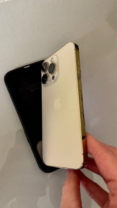 iPhone 13 pro golden