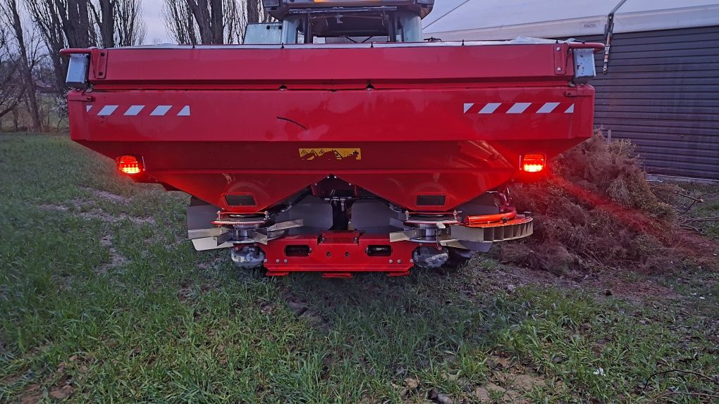 Rozsiewacz nawozu Kverneland Exacta HL Amazone 2500l wysiew do 42m bdb
