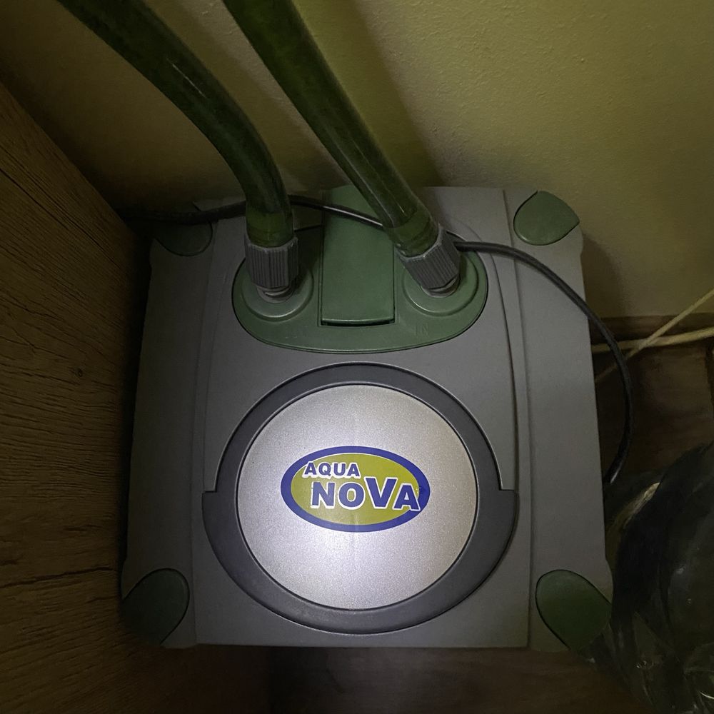 Sprzedam akwarium 100L caly osprzet wraz z rybkami i krewetkami