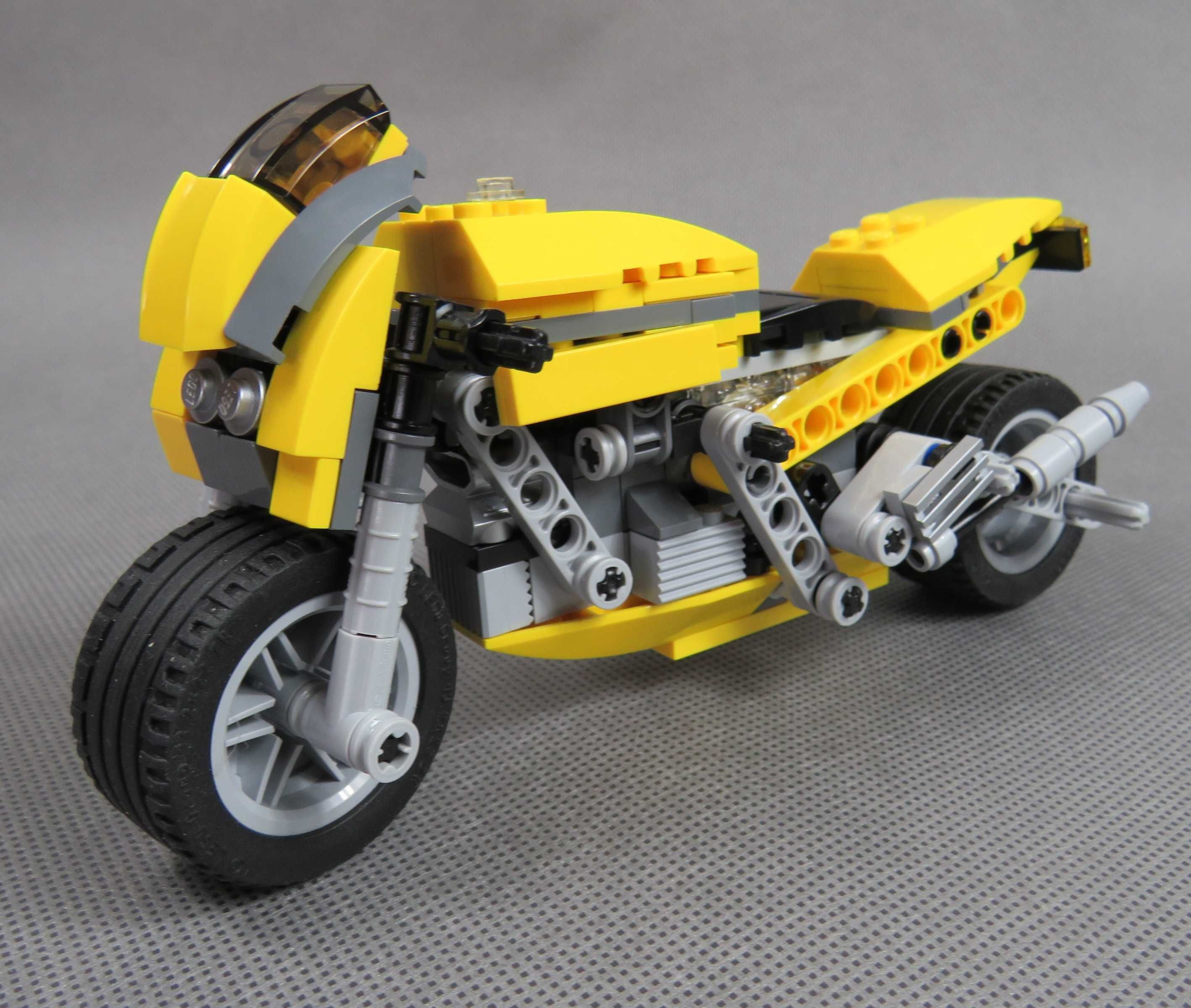 LEGO creator 4893 Lego 2006 rok LEGO creator ryczące motocykle 8 w 1