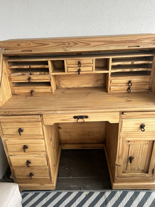 Stary Drewniany Sekretarzyk