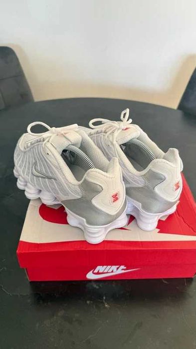 Buty Trampk Nike Shox TL White R.45