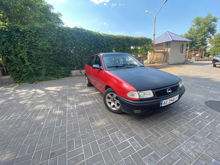 Продам / Опель Астра