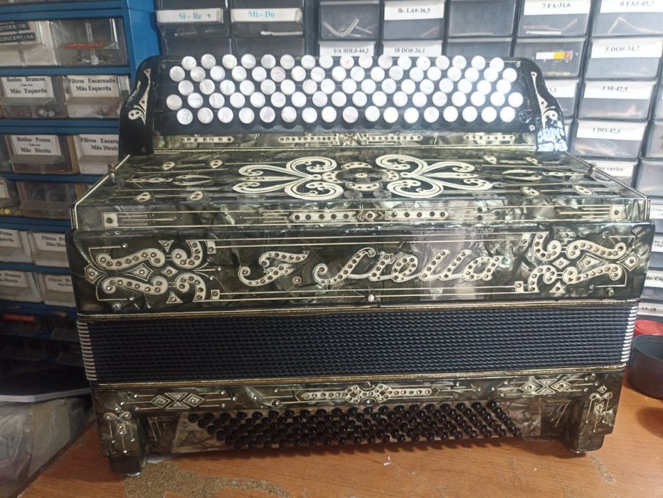 Acordeon Stela de botões 4 voz