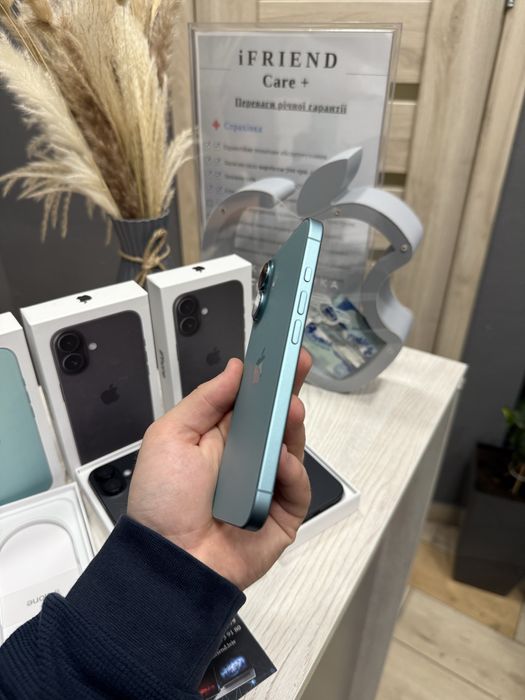 New open/box iphone 16 256gb teal/black/white