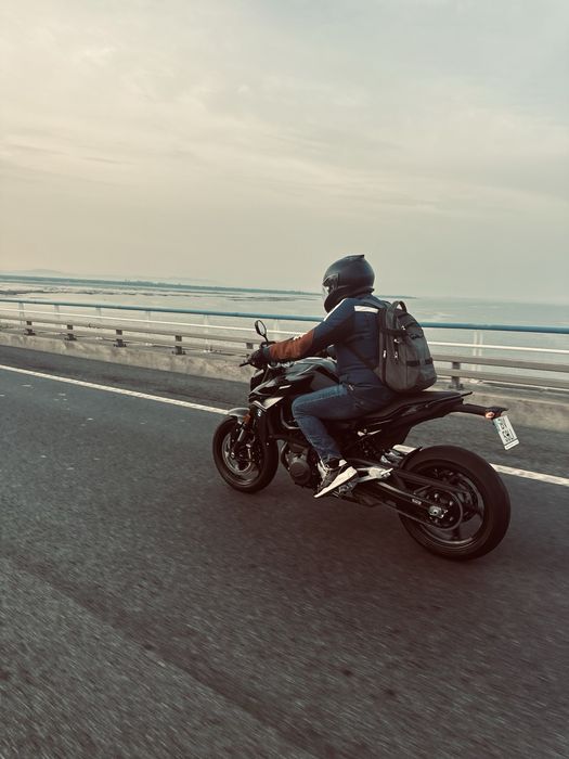 Mota BMW F900R TRIPLE BLACK
