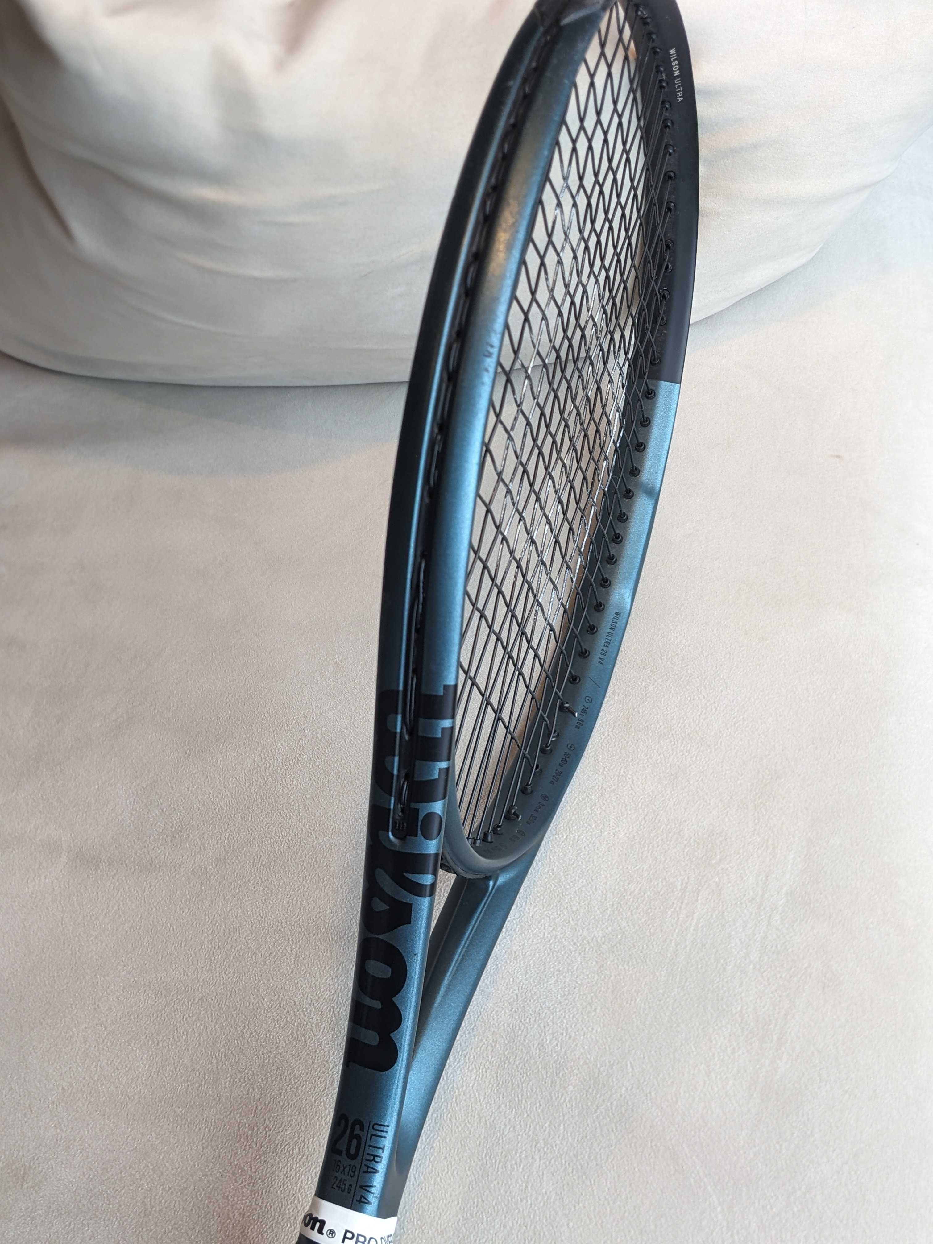 Raquete Wilson ULTRA 26 V4.0