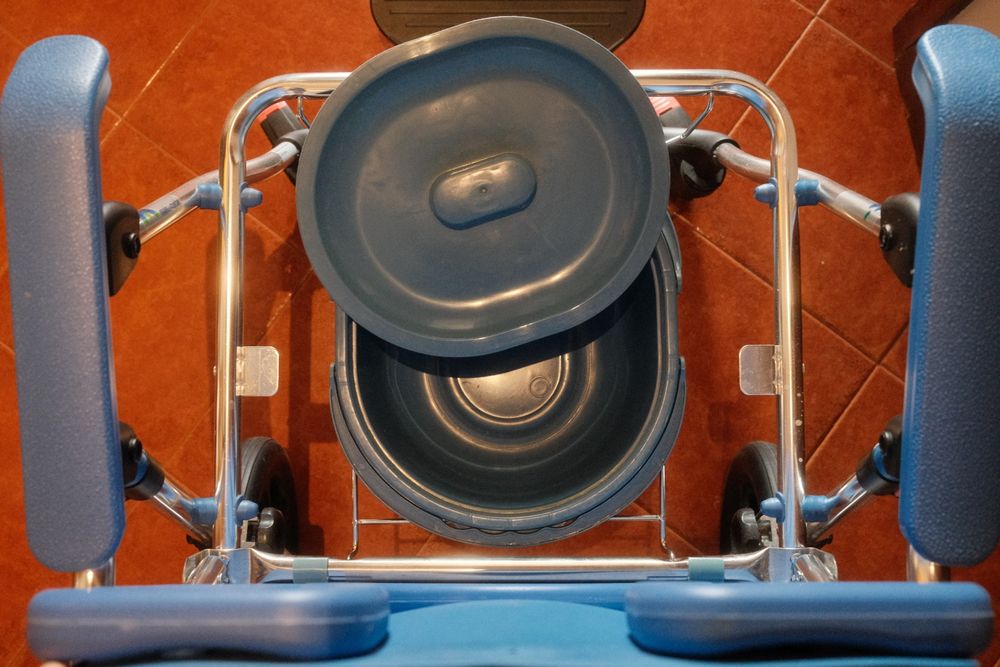Cadeira de banho dobrável - Blue Care