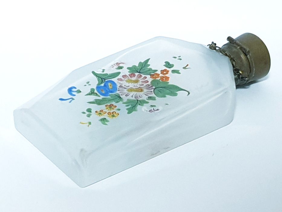 Maravilhoso antigo frasco de perfume esmaltado à mão Sec. XIX