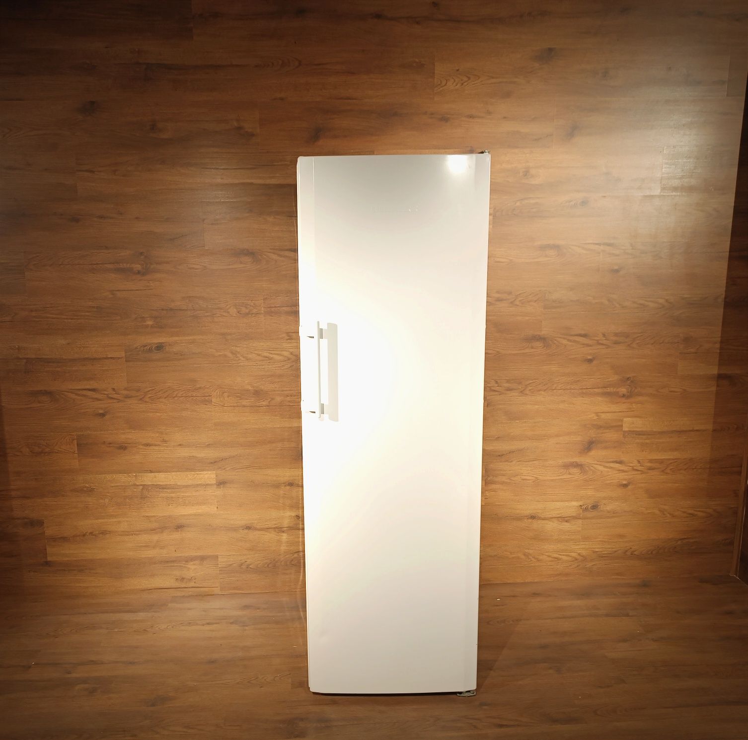 Однокамерний холодильник Liebherr б/у білий невеликий гарантія