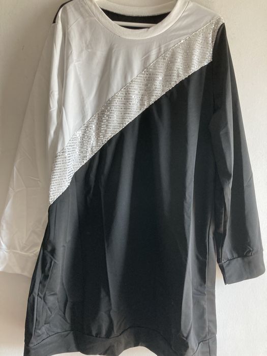 Vestido Novo tons nranco/ preto/ prata
