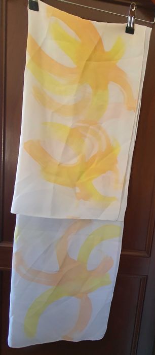 Echarpes/Lenços agradáveis, leves e originais