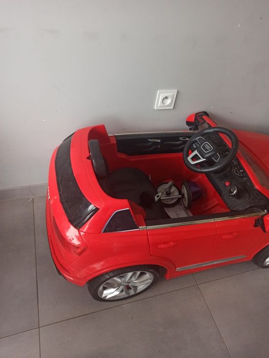 Autko na akumulator dla dziecka