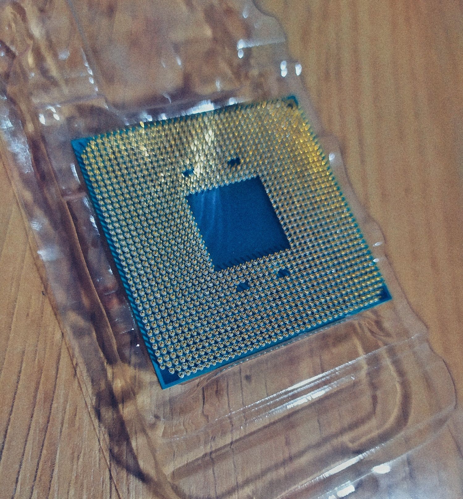 Processador AMD RYZEN 5 2600 Hexa-core