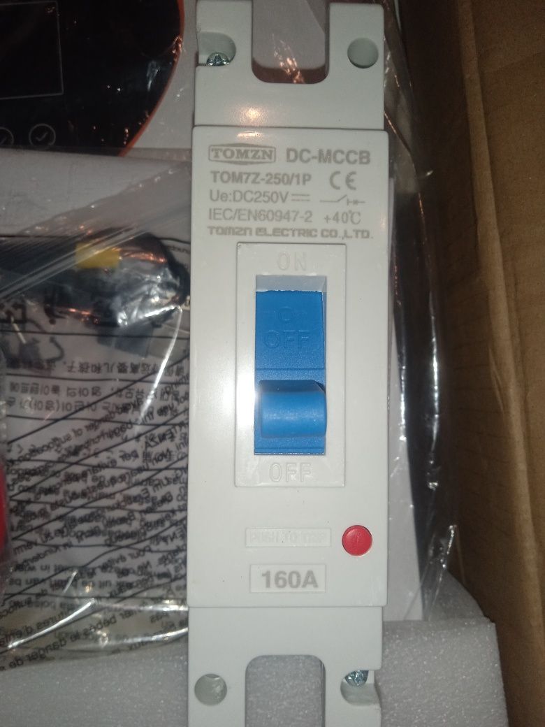 Гібридний сонячний інвертор JSDSolar 4KW 24V, J4000HC