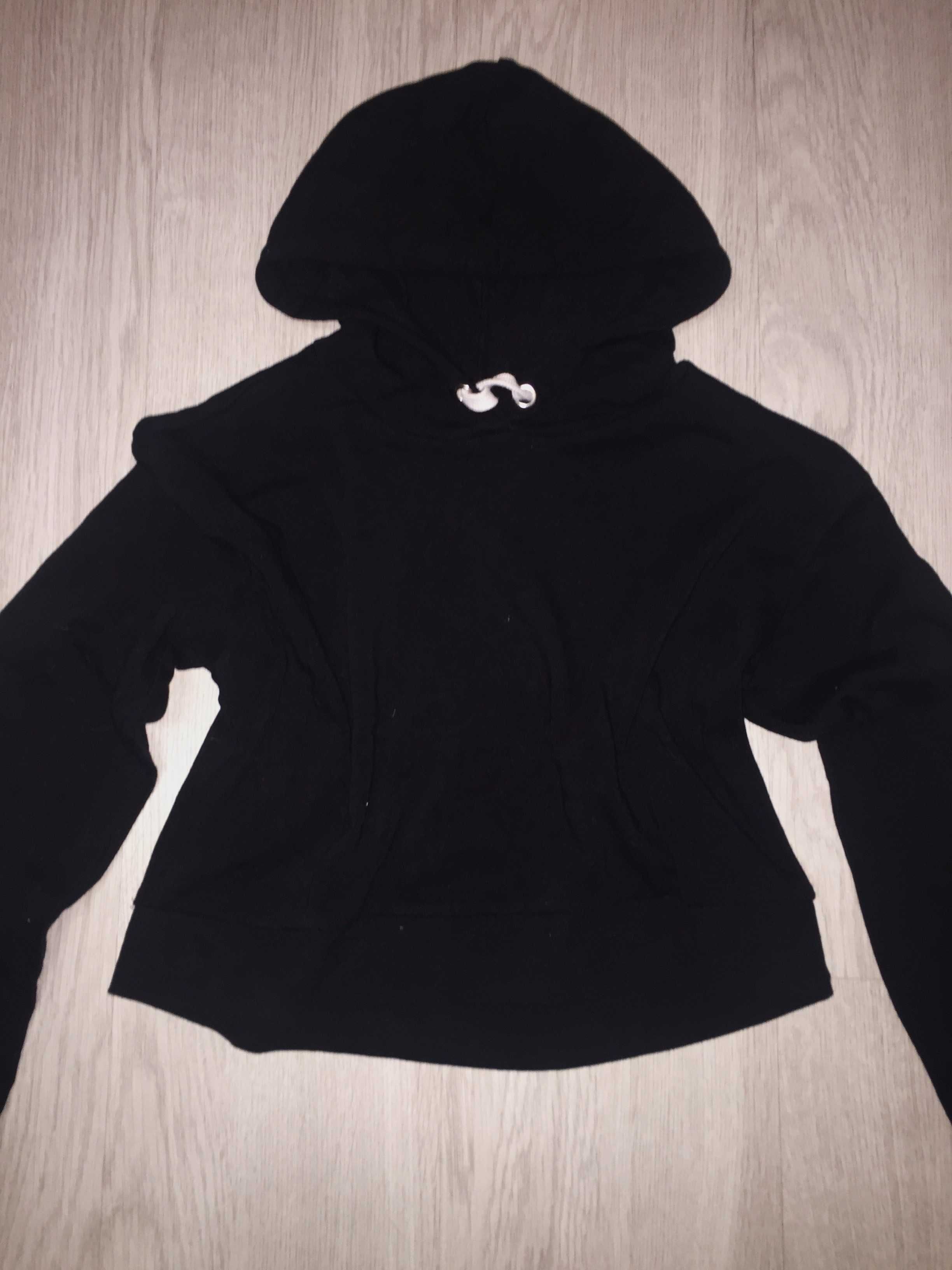 H&M Divided Krótka czarna bluza z kapturem _ S
