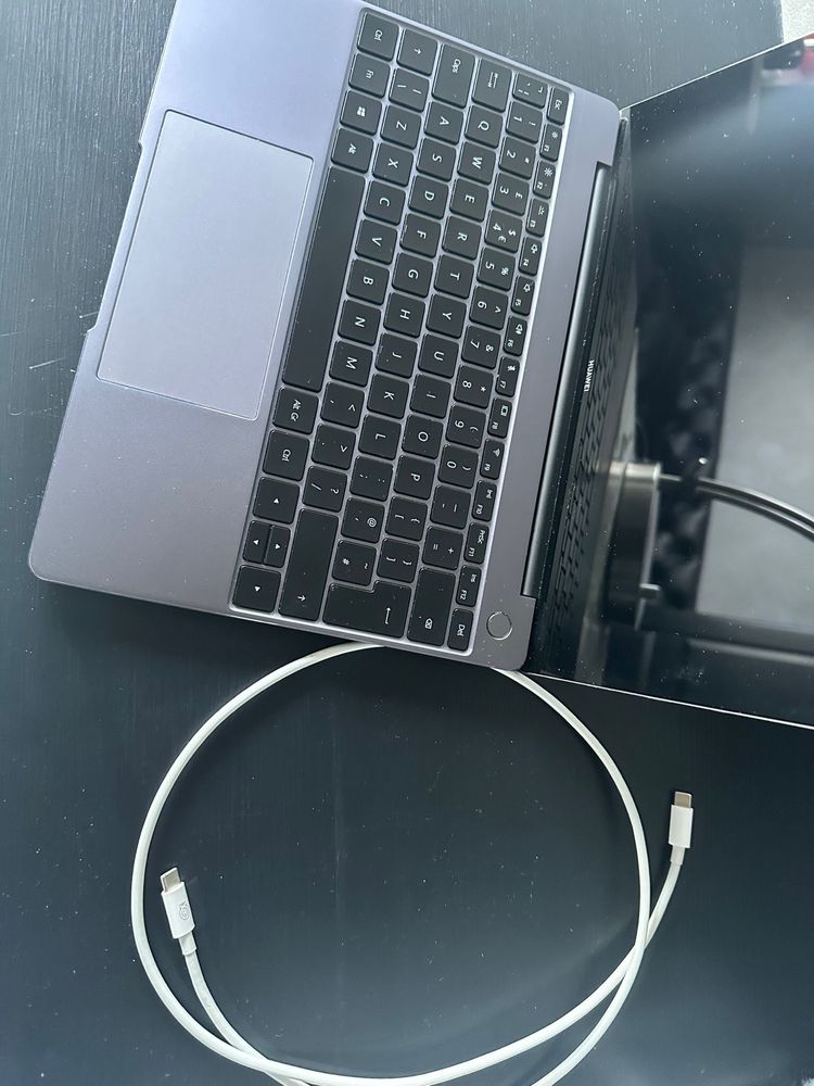 Laptop Huawei matebook 13