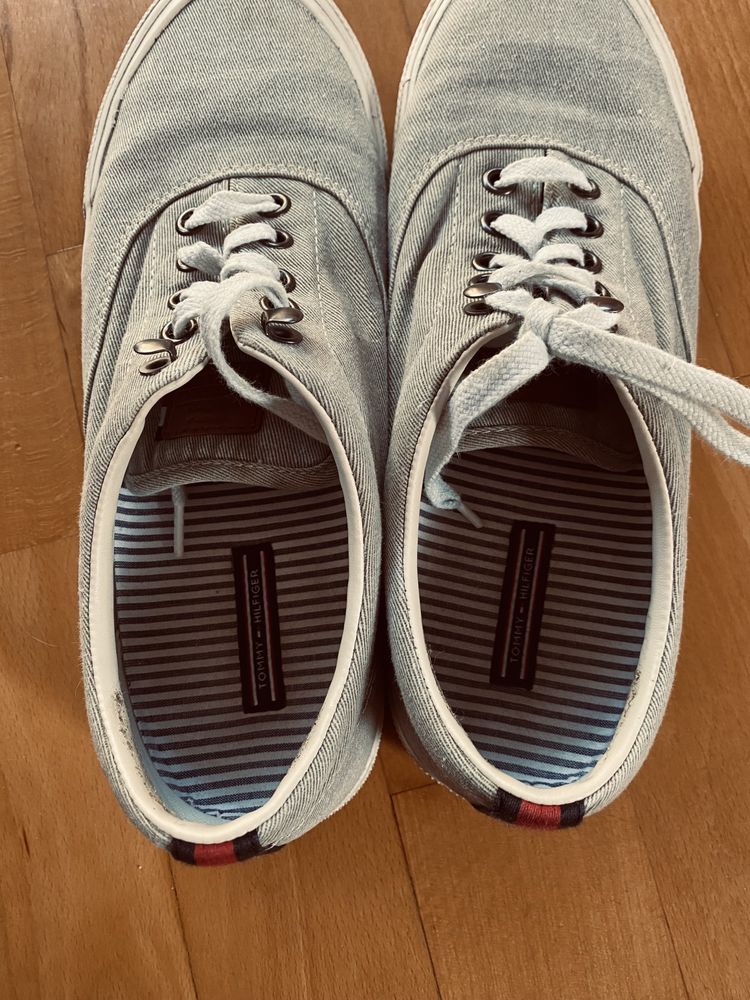Buty Tommy Hilfiger 39