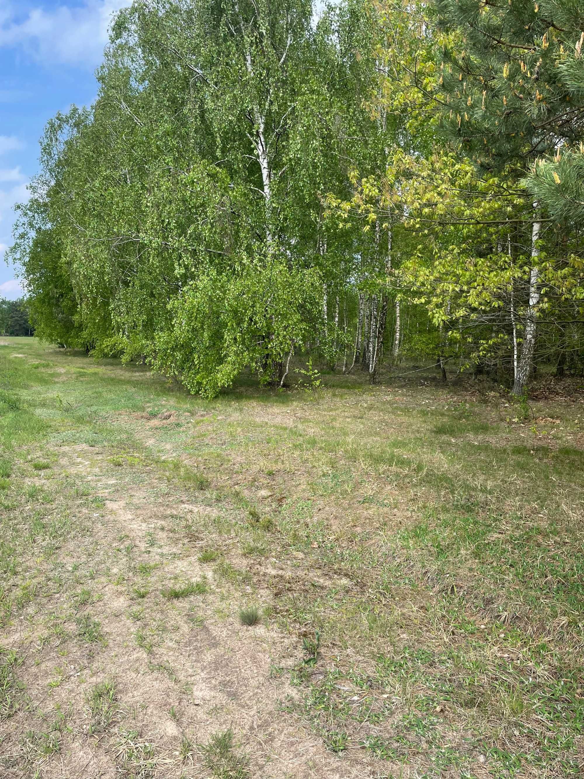 Sprzedam działkę budowlaną 1736m2