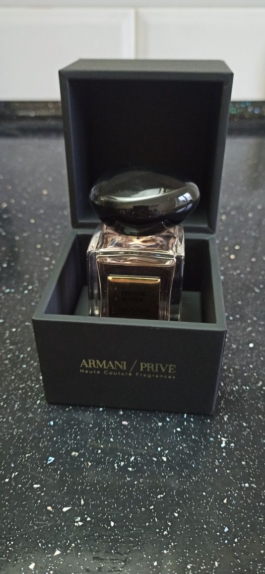 Парфуми ArmaniI Privve Pivoine Suzshou