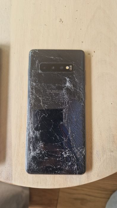 Samsung Galaxy S10+ | uszkodzony, nie działa | na części