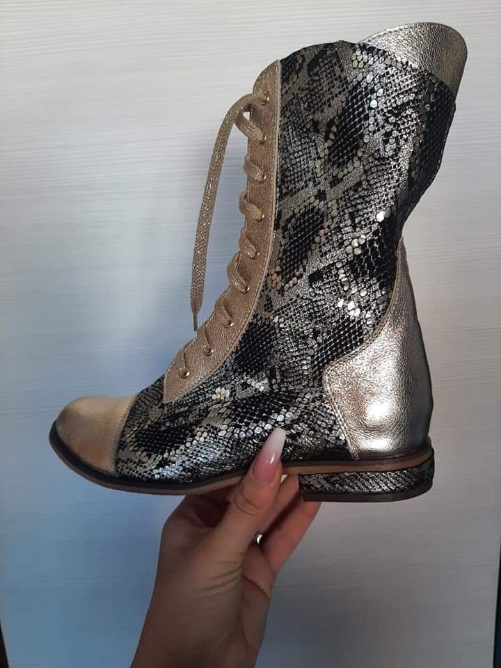 Eleganckie botki workery wężowe skóra naturalna