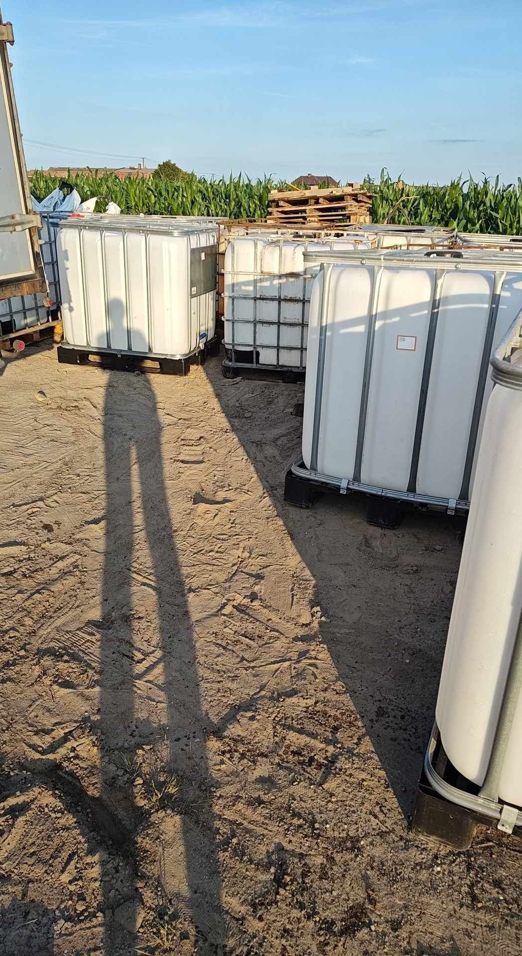 Zbiorniki  1000l