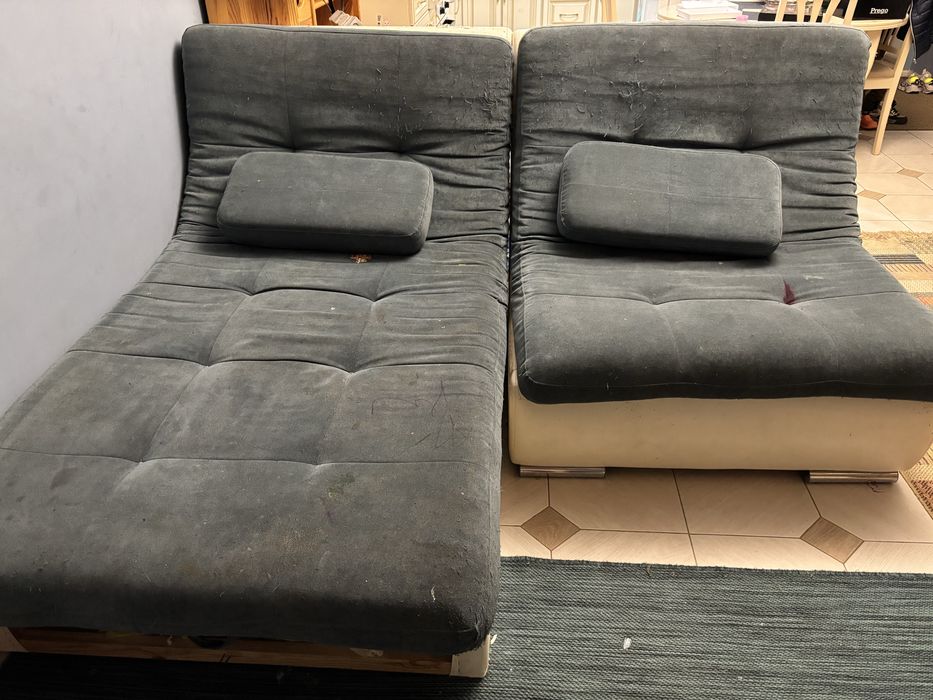 Великий диван б/у, потокбує переобшивки