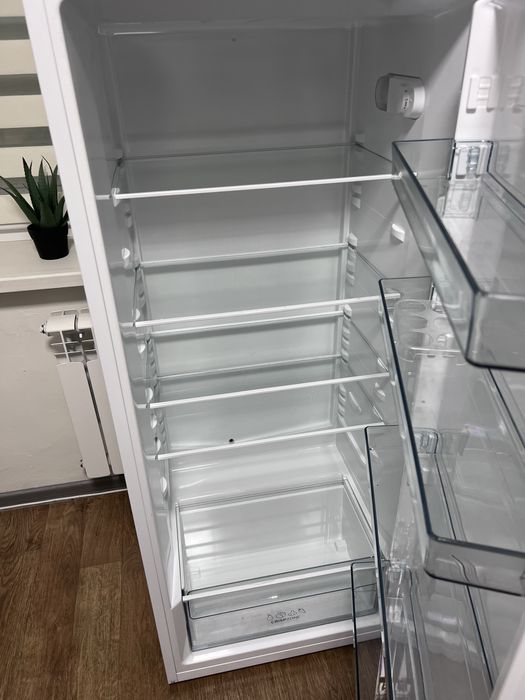 Холодильник Gorenje RB615FEW5