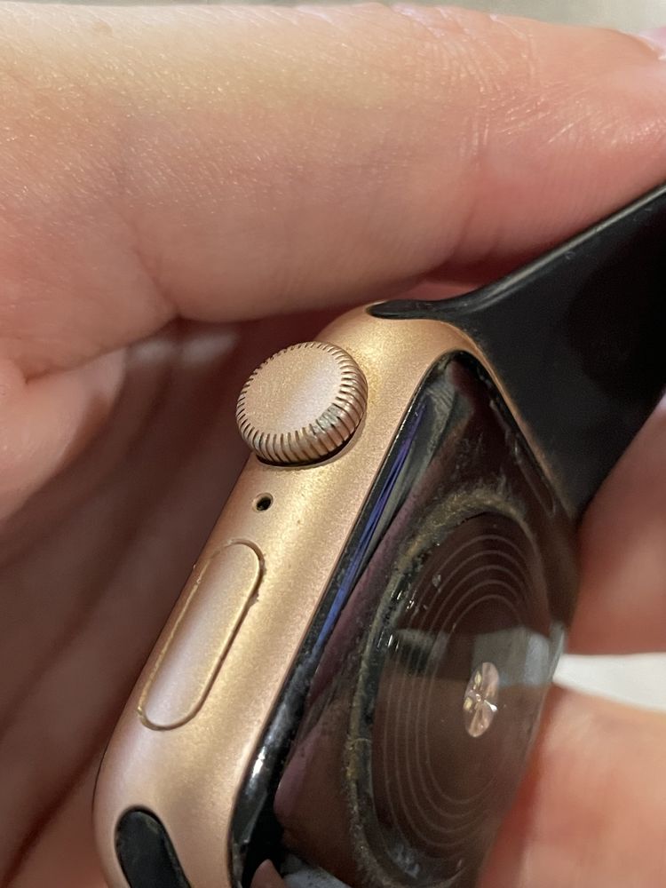 Apple Watch SE 40mm rose gold