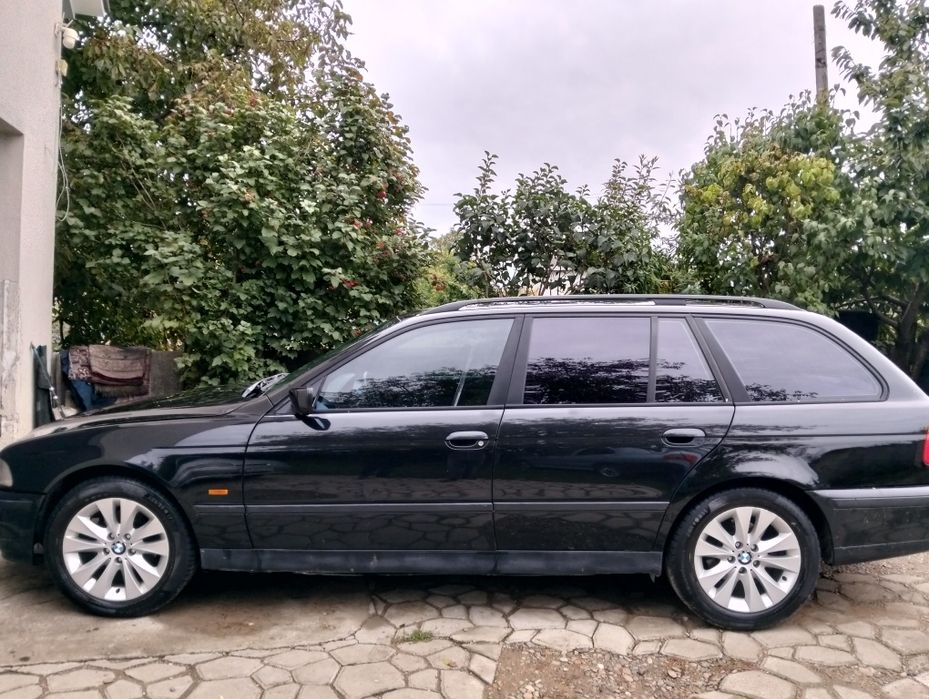 БМВ е39 турінг 3.0