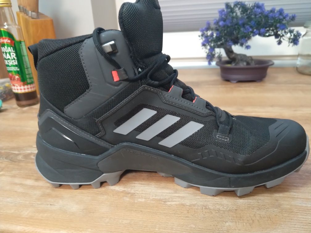 adidas Terrex Swift R3 Mid Gtx