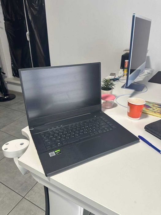 ASUS ROG Zephyrus M – потужний ігровий ноутбук / монтаж / дизайн