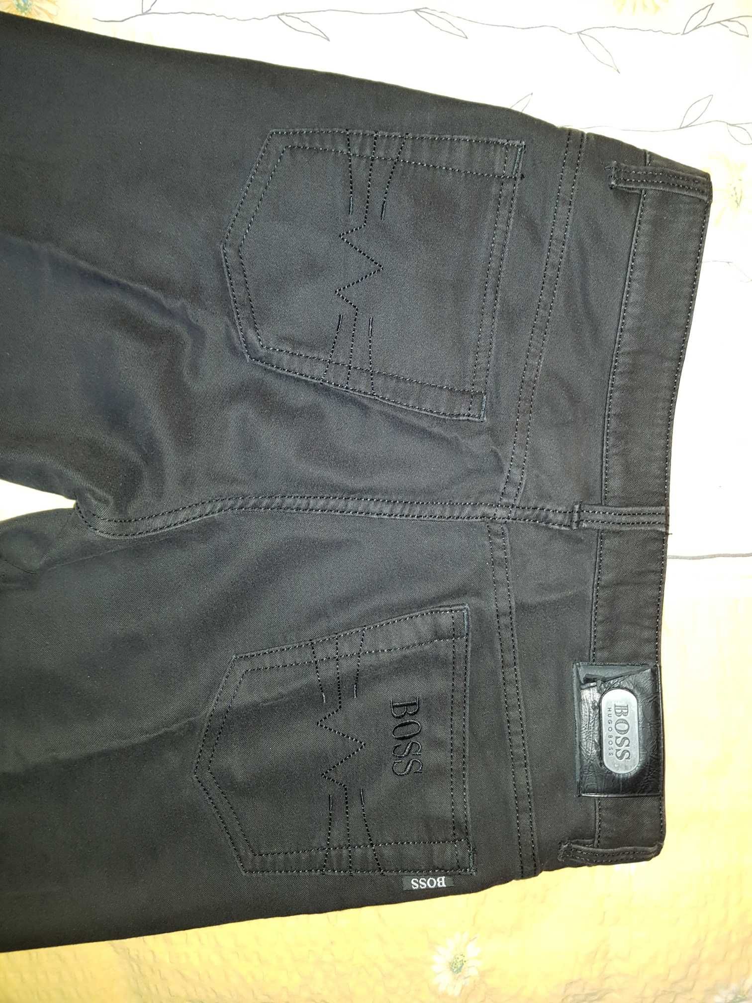 Spodnie męskie czarny jeans Hugo Boss rozm.50