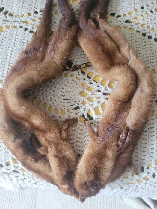 Kołnierz, szalik  futrzany  z nutrii