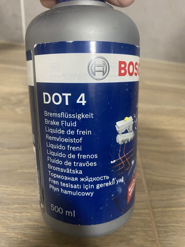 Гальмівна рідина Bosch LV DOT 4