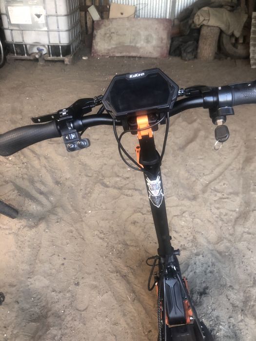 Продаж електросамоката Kukirin G2 Max