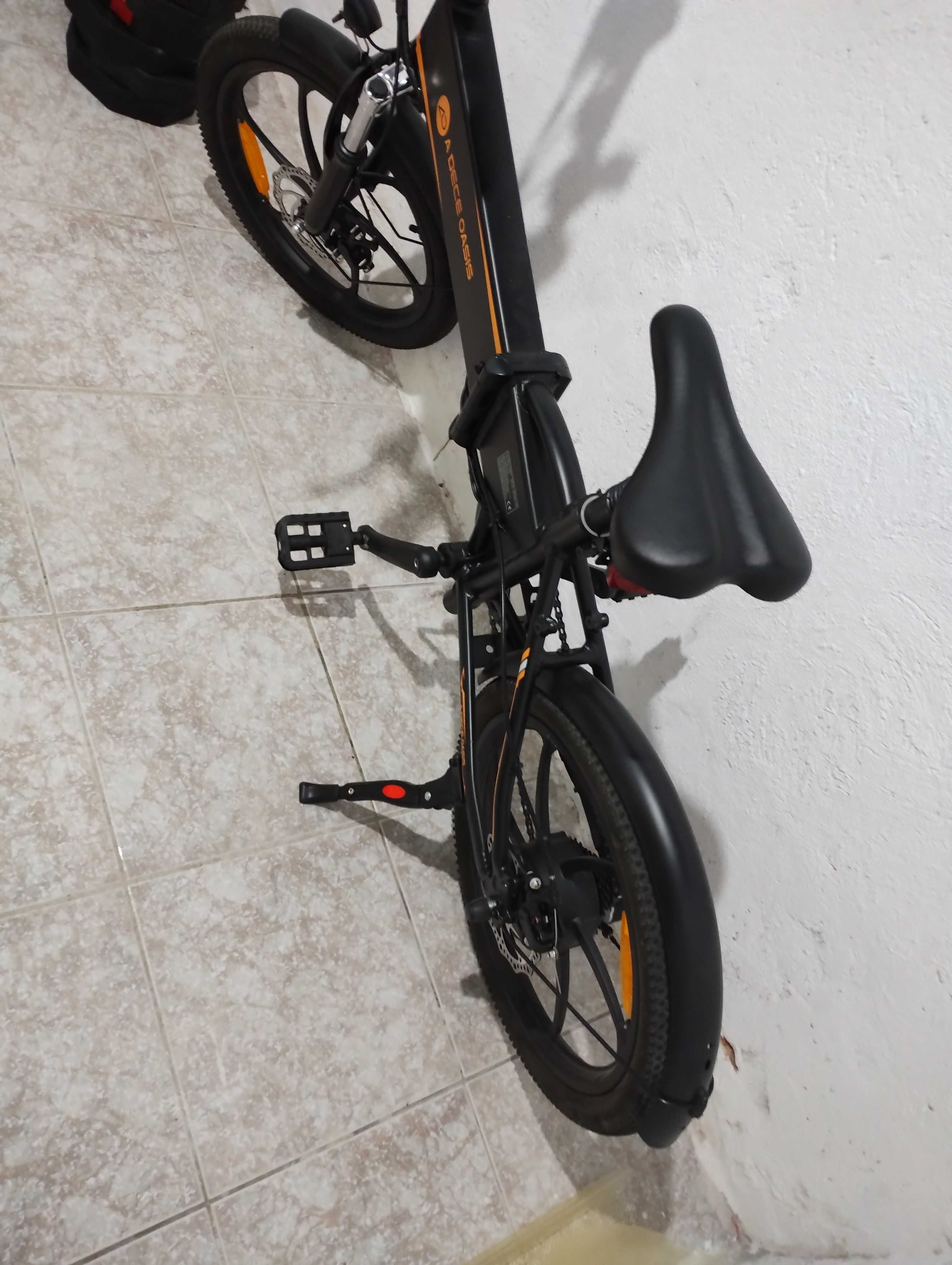 Bicicleta elétrica com pedal assistido