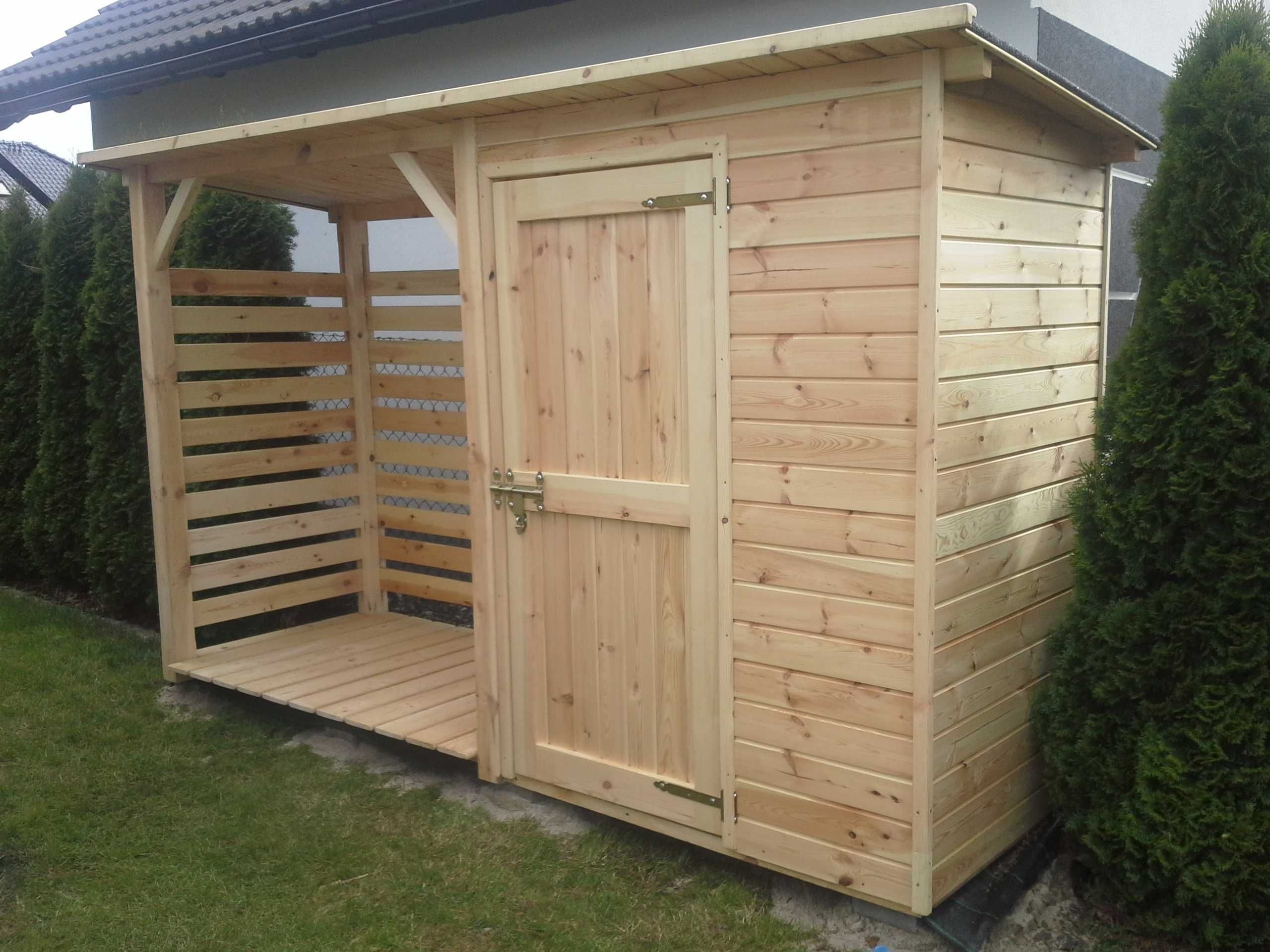 Drewutnia 2 x 1,1m + domek narzędziowy 1,5 x 1,1m z dachem prostym