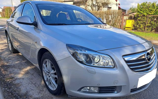 Opel I nsignia 1.8 Benz.Nawi Led xenon Bezwypadkowy M.przebieg IDEALNY