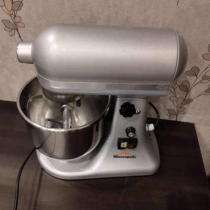 Миксер планетарный профессиональный Sirman Plutone, тестомес, тістоміс