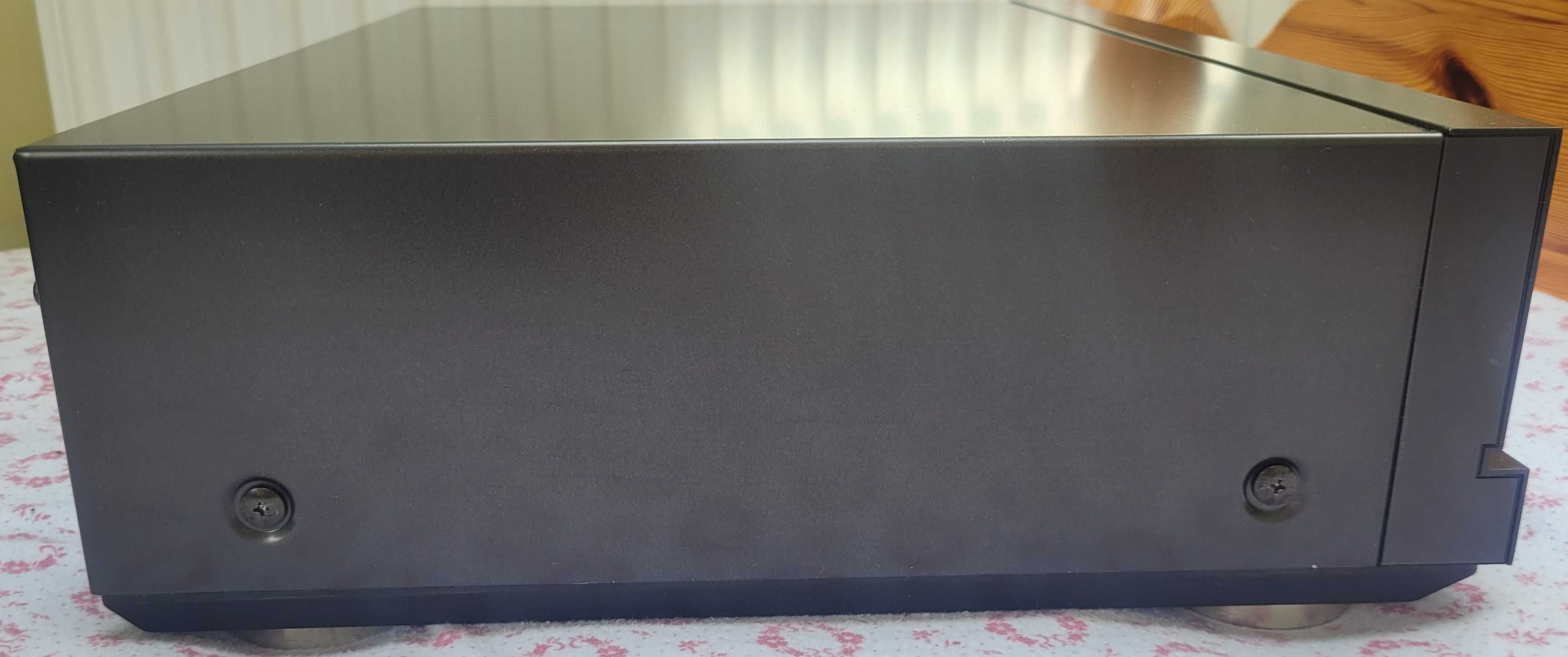 Odtwarzacz CD Technics SL-P777