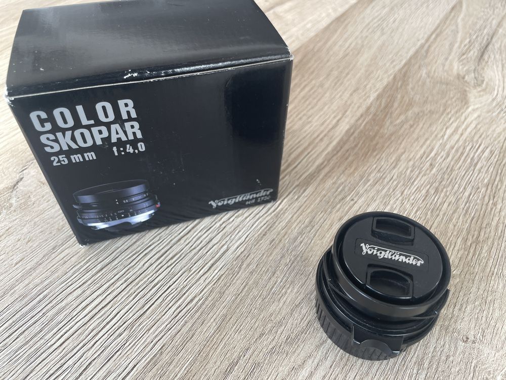 Lente Voigtlander 25mm para Leica M