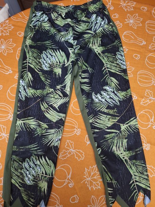 Костюм динозавра на 7-8 лет