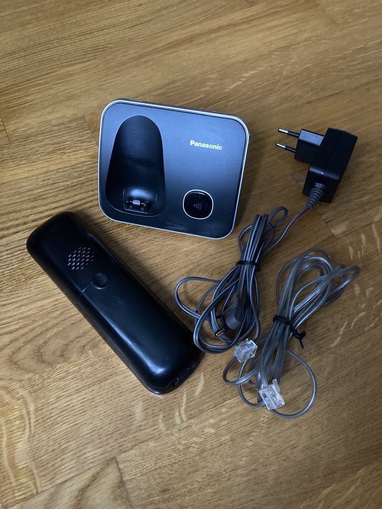 Телефон Panasonic KX-TG6811