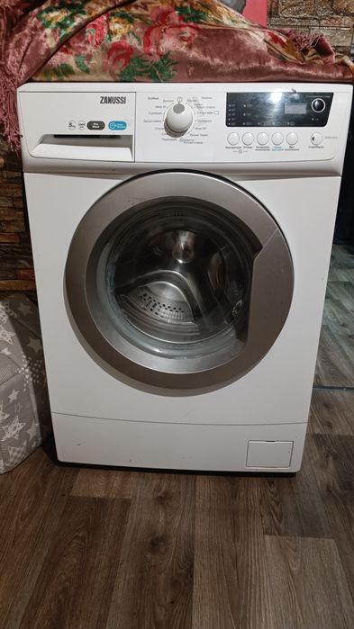Стиральная машинка zanussi 7100