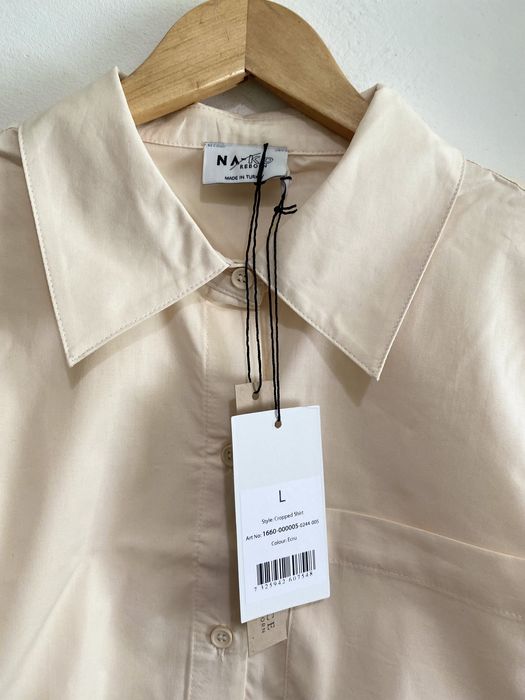 Top NA-KD , novo com etiqueta