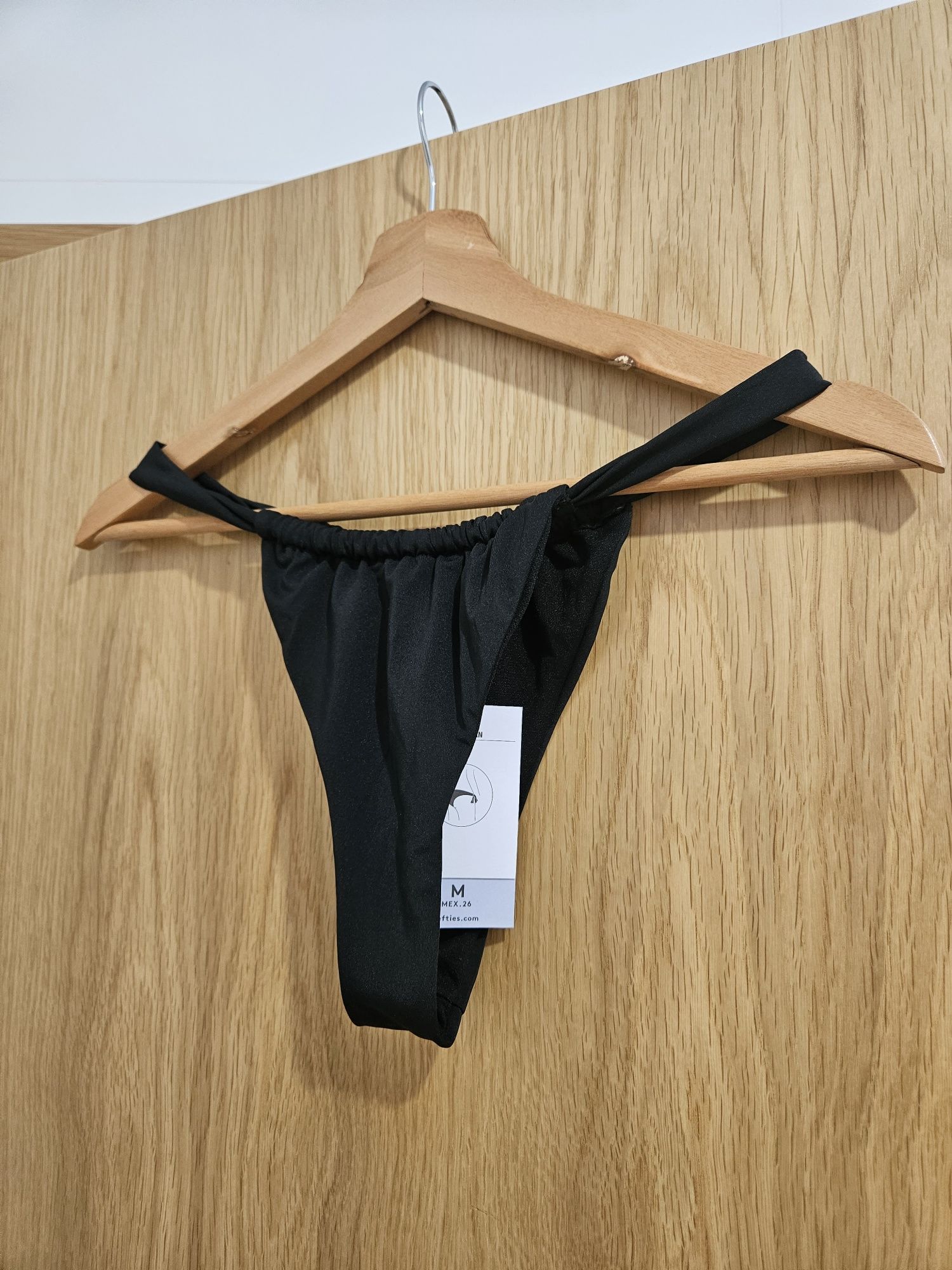 Cueca biquini ajustável
