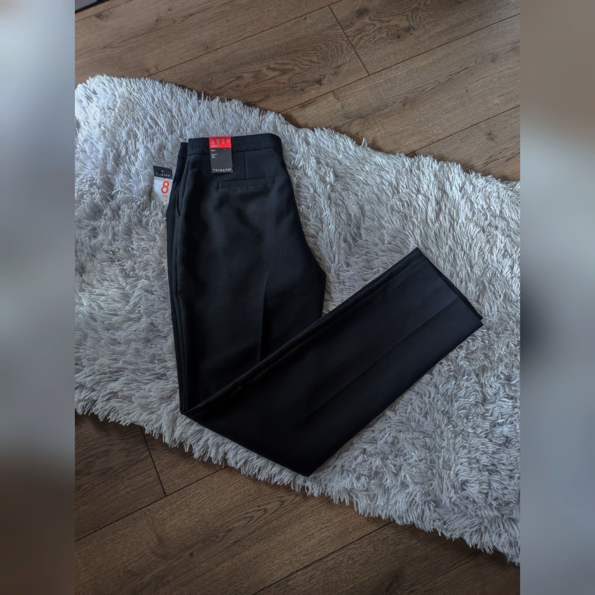 Nowe spodnie eleganckie garniturowe 36/s